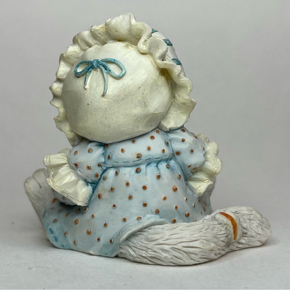 “Sew Happy It’s Your Birthday” Calico Kittens - Picture 7 of 9